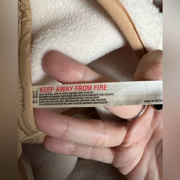 FP Movement by Free People Hit the Slopes Cropped Zip Up Vest Pink Tan Ivory L - Picture 6 of 9